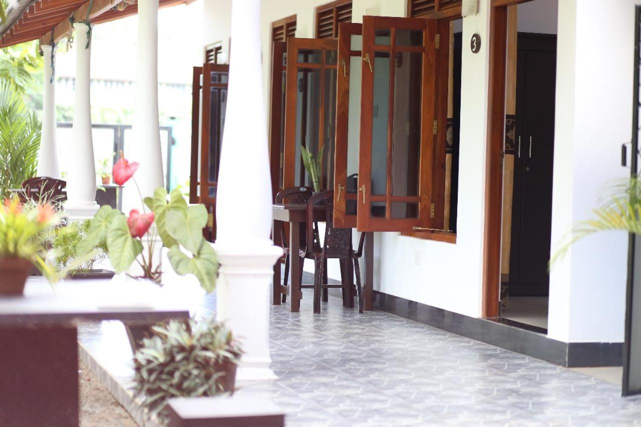 Bakery Family Guest House 米瑞莎 外观 照片