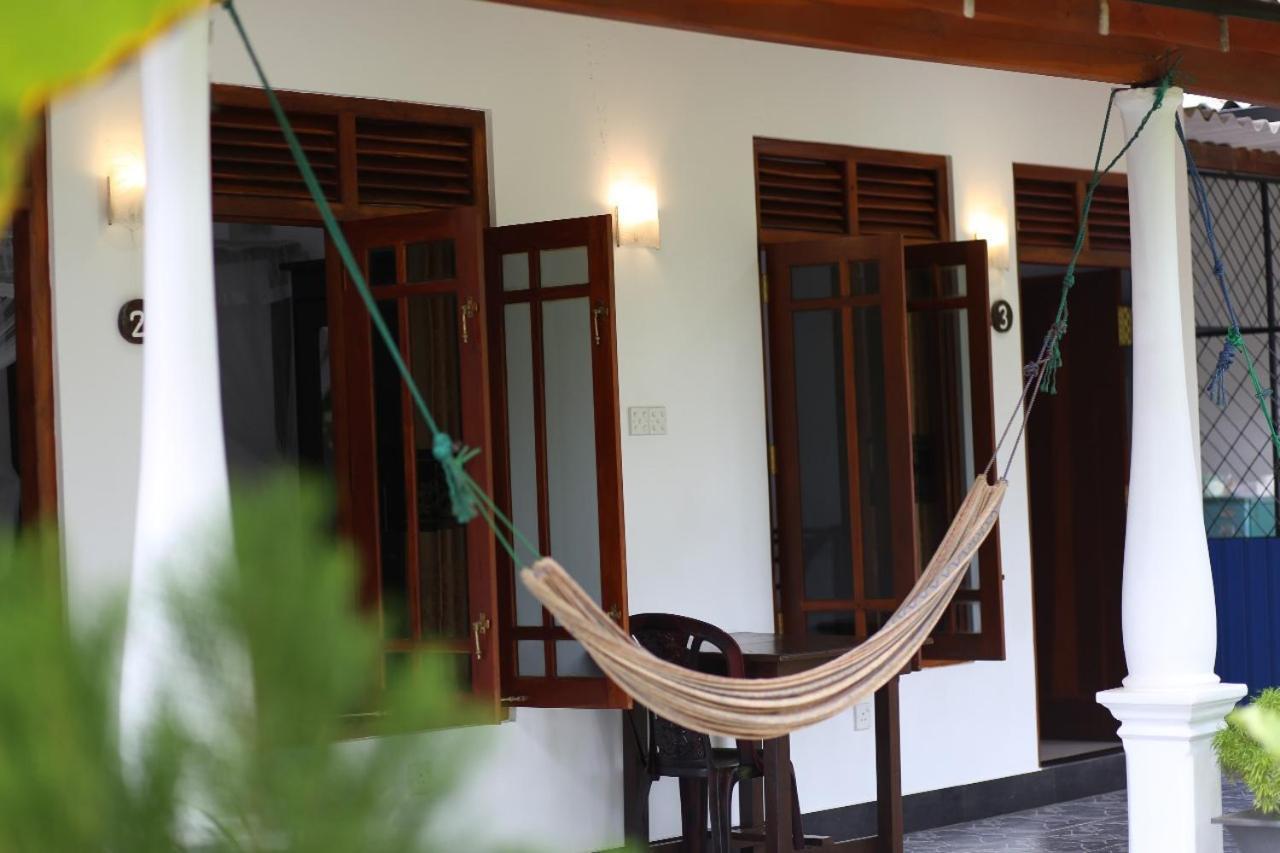 Bakery Family Guest House 米瑞莎 外观 照片