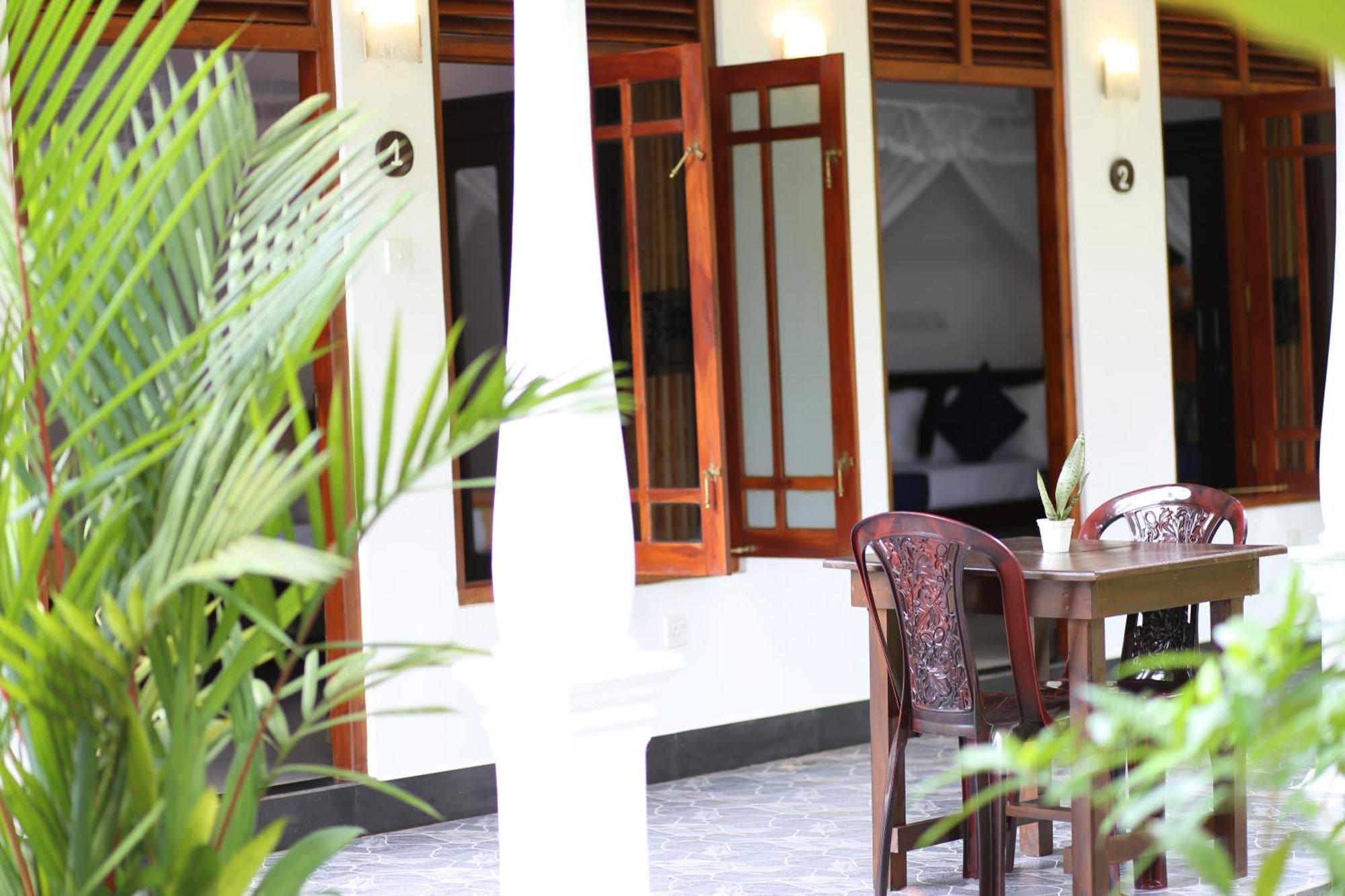 Bakery Family Guest House 米瑞莎 外观 照片
