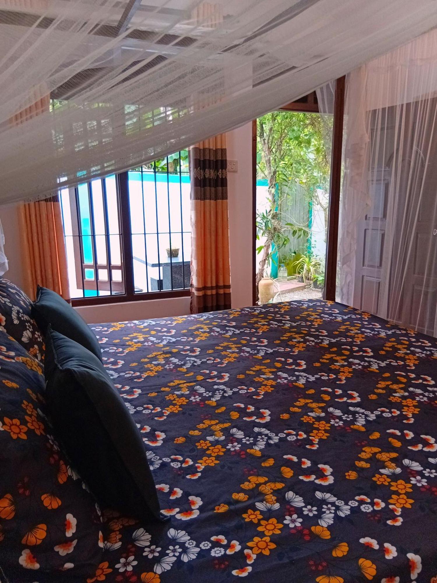 Bakery Family Guest House 米瑞莎 外观 照片