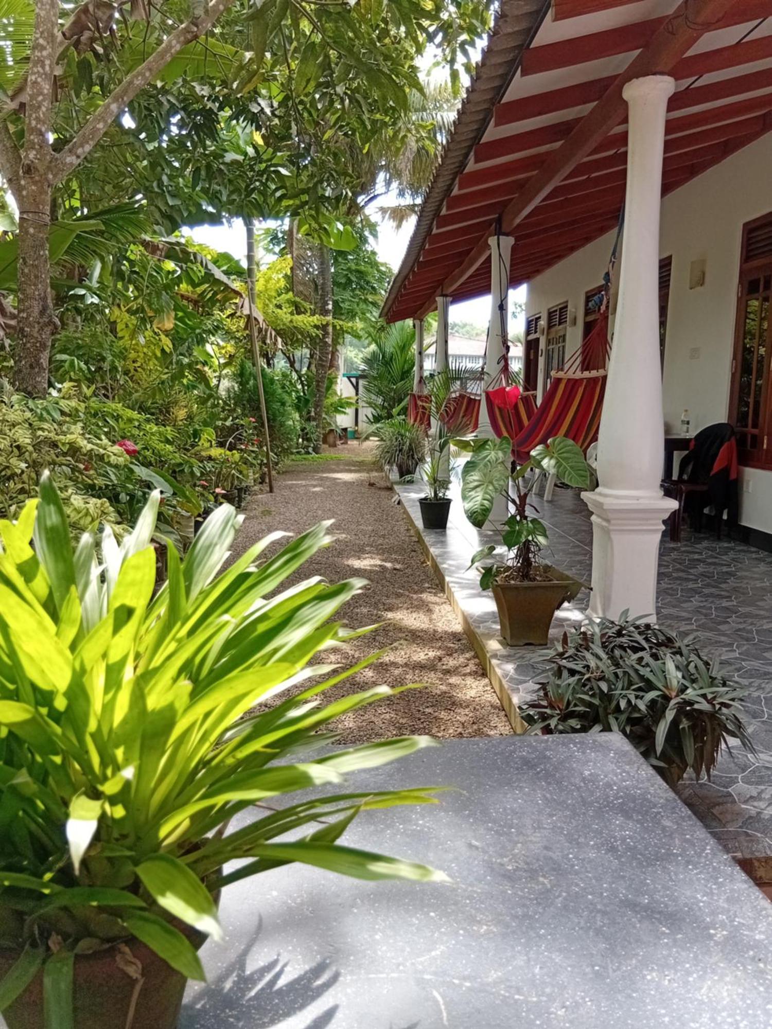 Bakery Family Guest House 米瑞莎 外观 照片