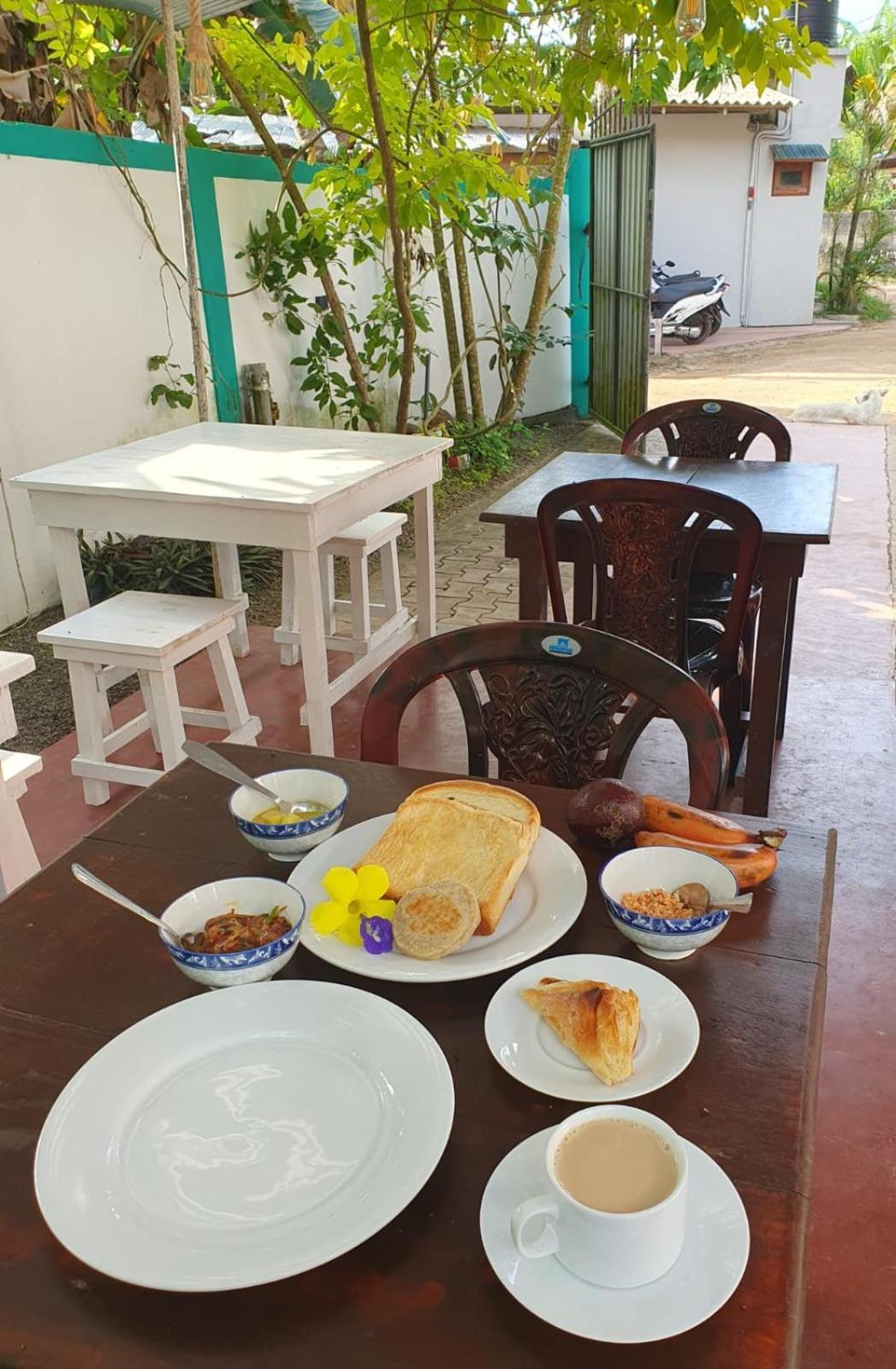 Bakery Family Guest House 米瑞莎 外观 照片